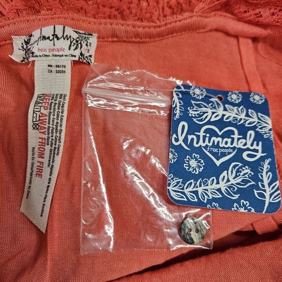 NEW Free People Intimately Daydream Coral Lace Bodycon Dress Medium - Picture 5 of 5